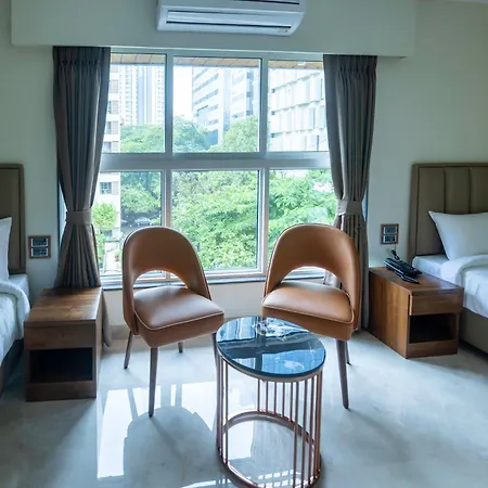 The Majestic Boutique Hotel Mumbai Exterior photo